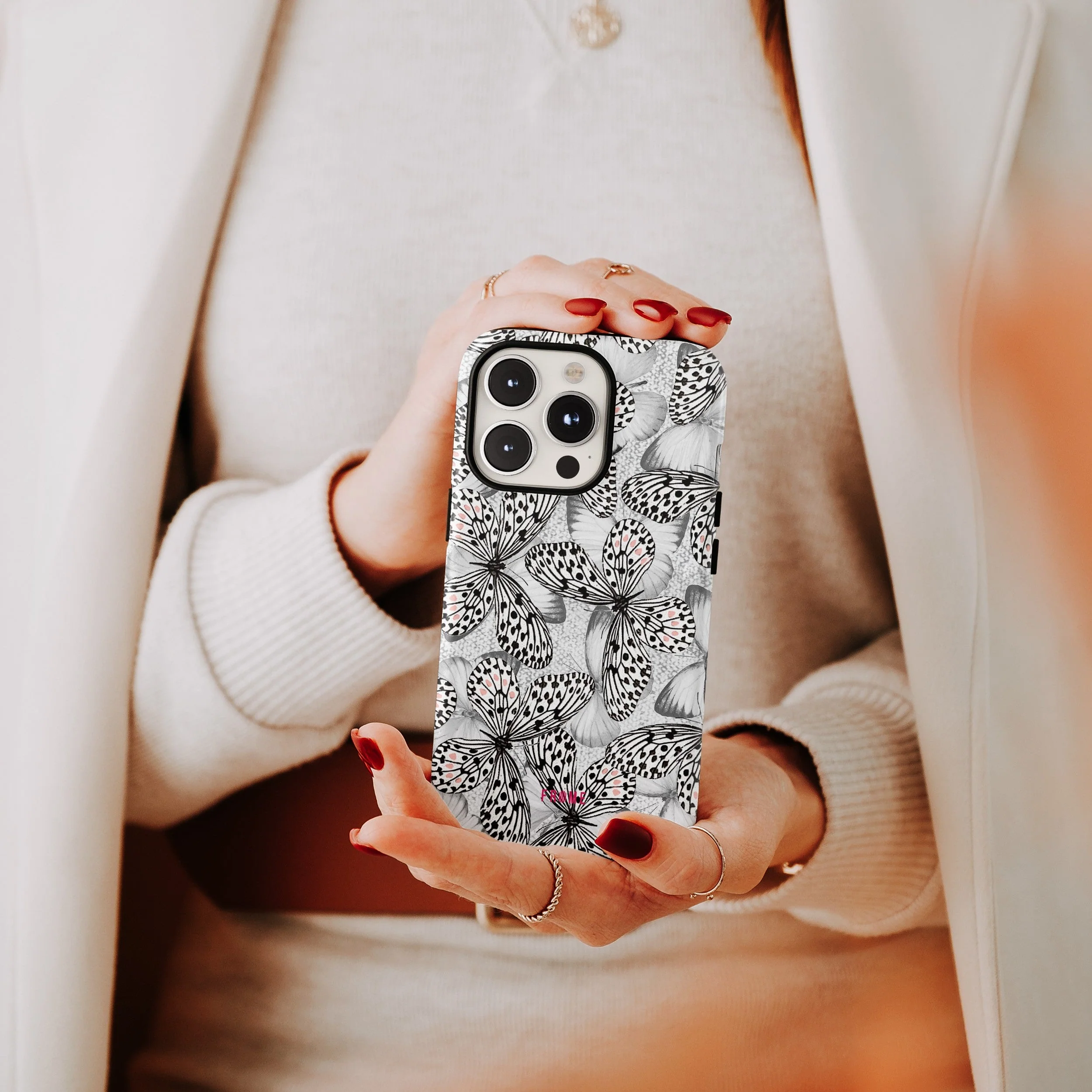 Flutter Luxe - Image 3